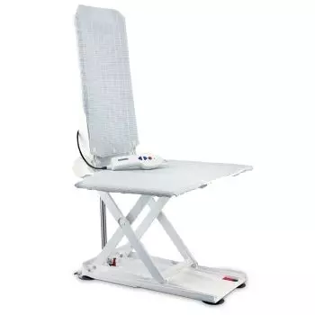 Sollevatore da vasca con schienale reclinabile Aquatec Orca Invacare bianco