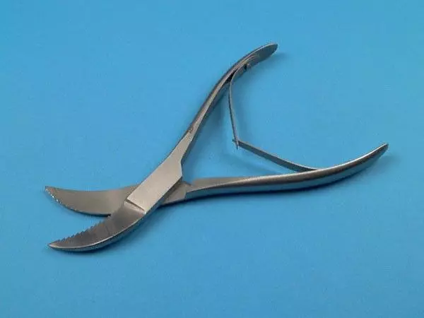 Cesoia Moure, seghettato, per thyrodectomie, 20 cm - Holtex