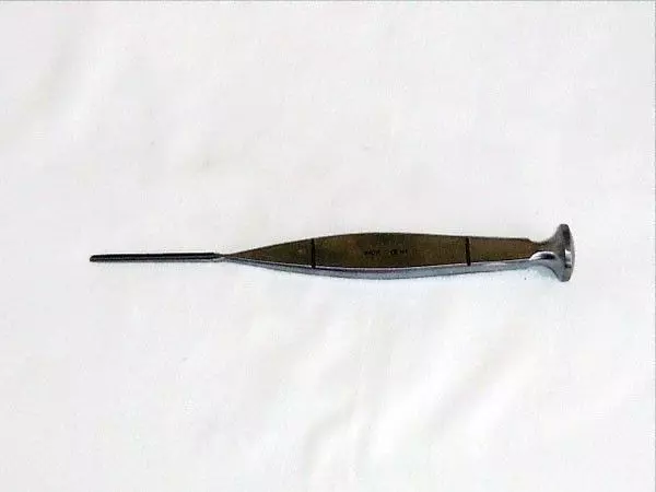 Pinza sgorbia di Poirier, 16 cm x 2 mm - Holtex