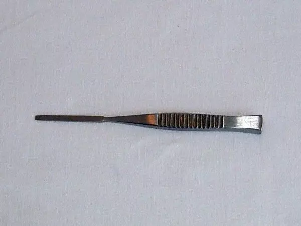 Osteotomo Usuel, 3 mm, a doppio taglio - Holtex