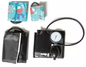 Sfigmomanometro aneroide Ø 65 mm con 4 manicotti Comed