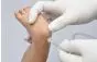 Simulatore di rianimazione e cure d'emergenza (neonati) con accesso intraosseo e venoso